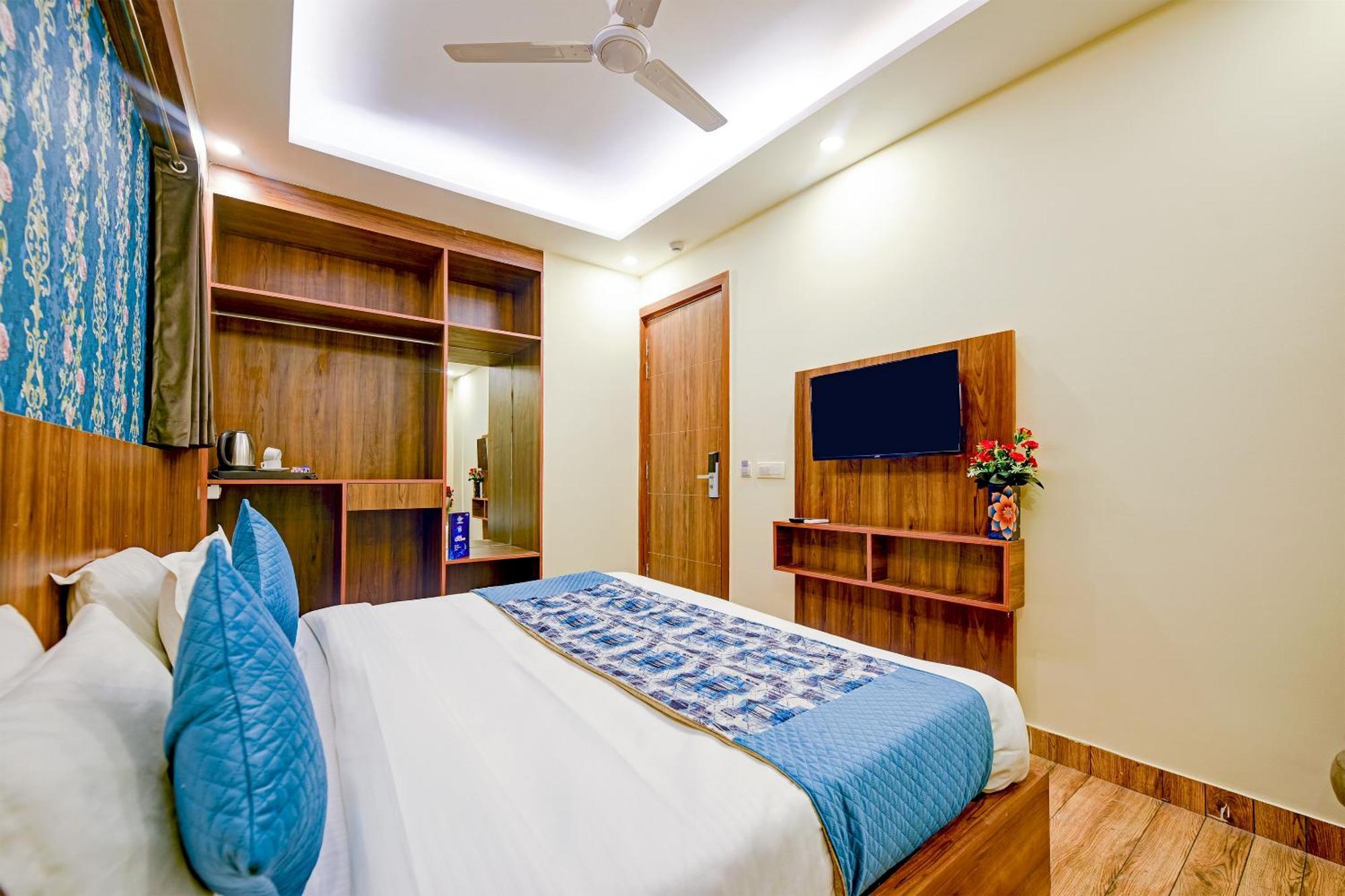 Hotel Rosewood A Family Near Delhi Airport New Delhi