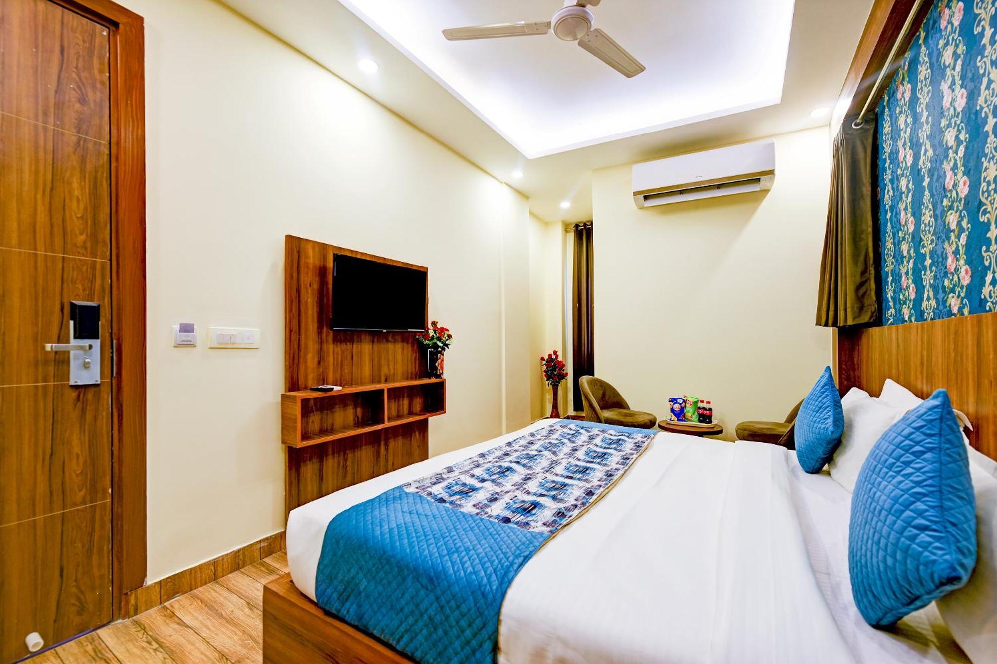 Rosewood A Family Near Delhi Airport 4* New Delhi